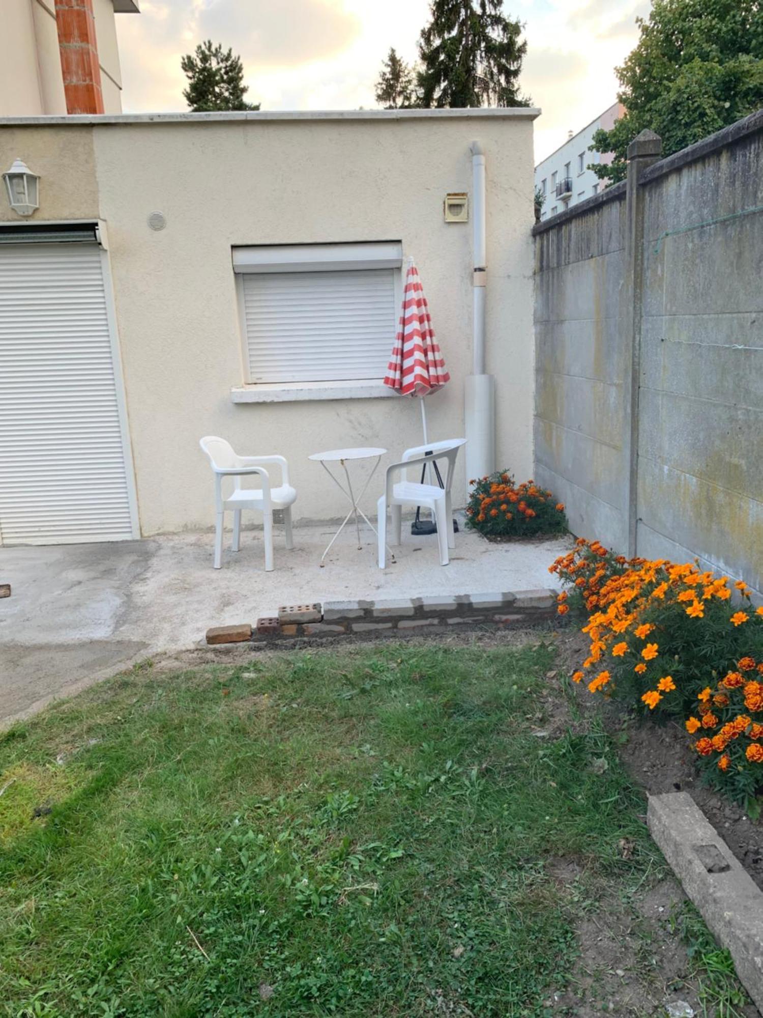 Studio Fond De Jardin Palaiseau Exterior photo